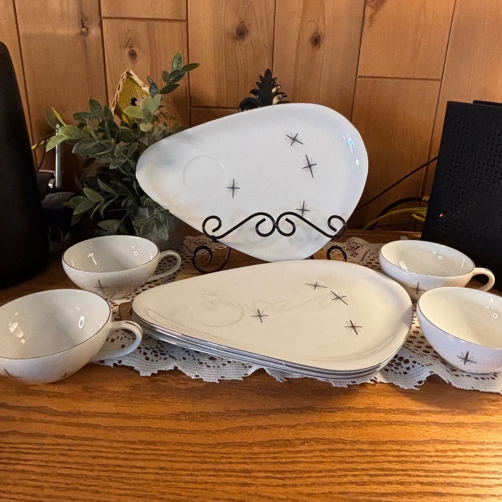 Elegant White Dinnerware Set